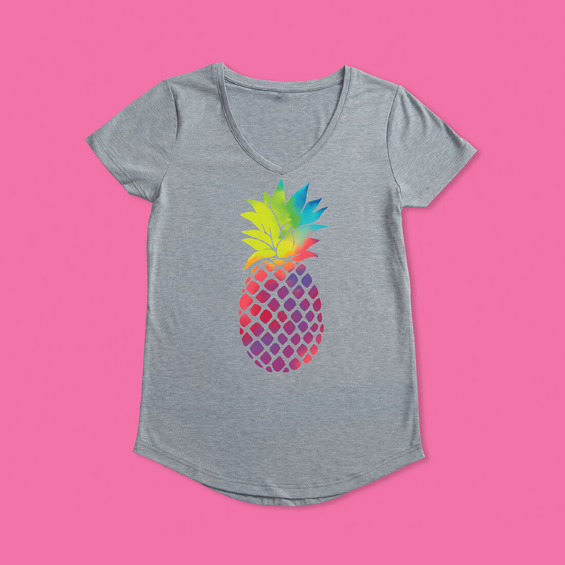 Camiseta Feminina Lisa Ajustada, Decote em V